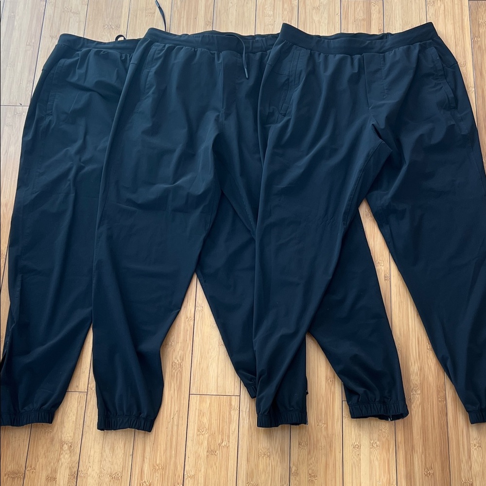 Men's Lululemon Black Elastic-Waist Jogger Pants - set of 3